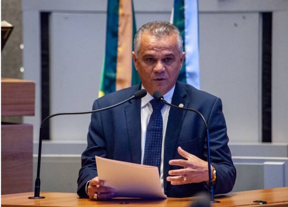 Deputado pede aval do STF para fazer culto na Praça dos Três Poderes