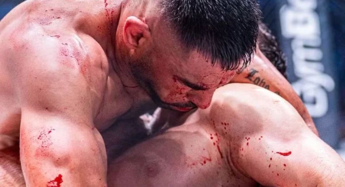 Lutador de MMA desloca mandíbula após vitória impressionante em combate na Alemanha