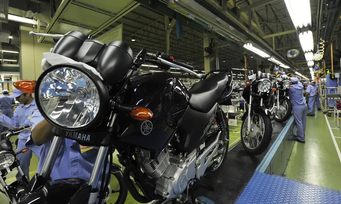 Motos, produção de motocicletas, indústria de veículos