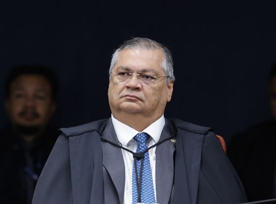 Dino cita assassinato de Charles Kirk