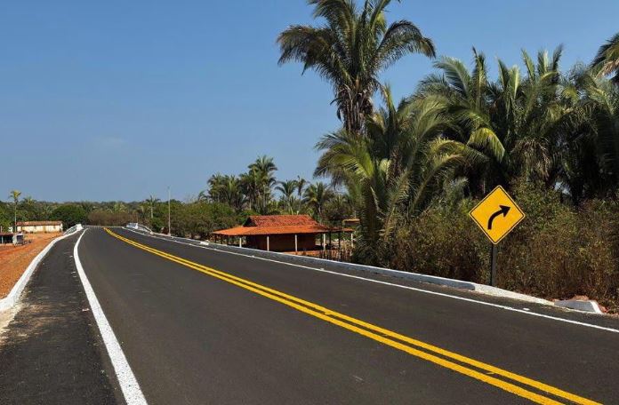 Governo do Piauí conclui pavimentação de 17 km da BR-222
