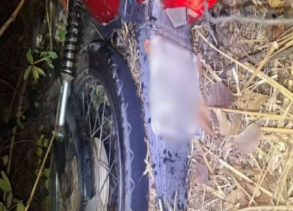 Acidente entre carro e moto deixa uma pessoa morta na BR-230, em Oeiras