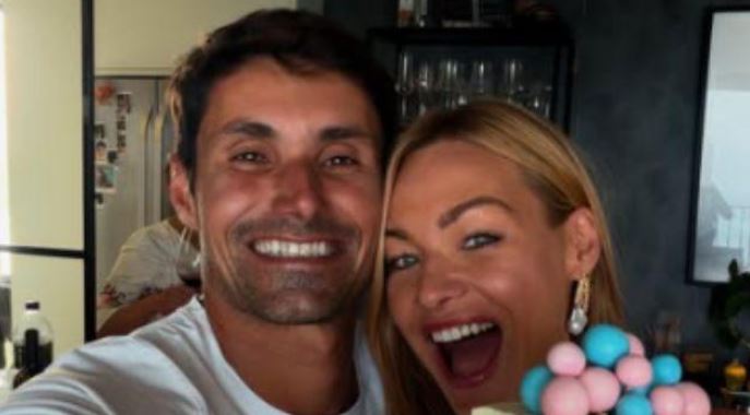 Bárbara Heck revela sexo do bebê e anuncia nome da filha