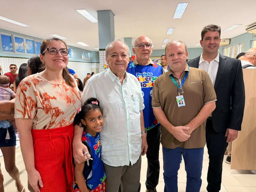 Dia das Crianças: prefeito Silvio Mendes participa de comemoração na Clínica Batista
