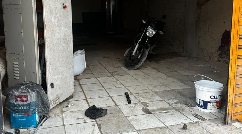 Furto de materiais de construção termina com três detidos em Caruaru