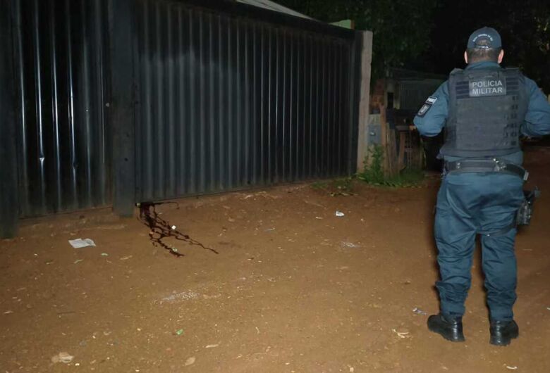 Homem é executado a tiros dentro de casa diante da filha de 12 anos em Dourados