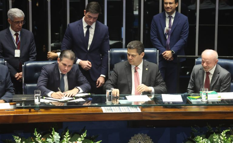 Hugo Motta e Alcolumbre