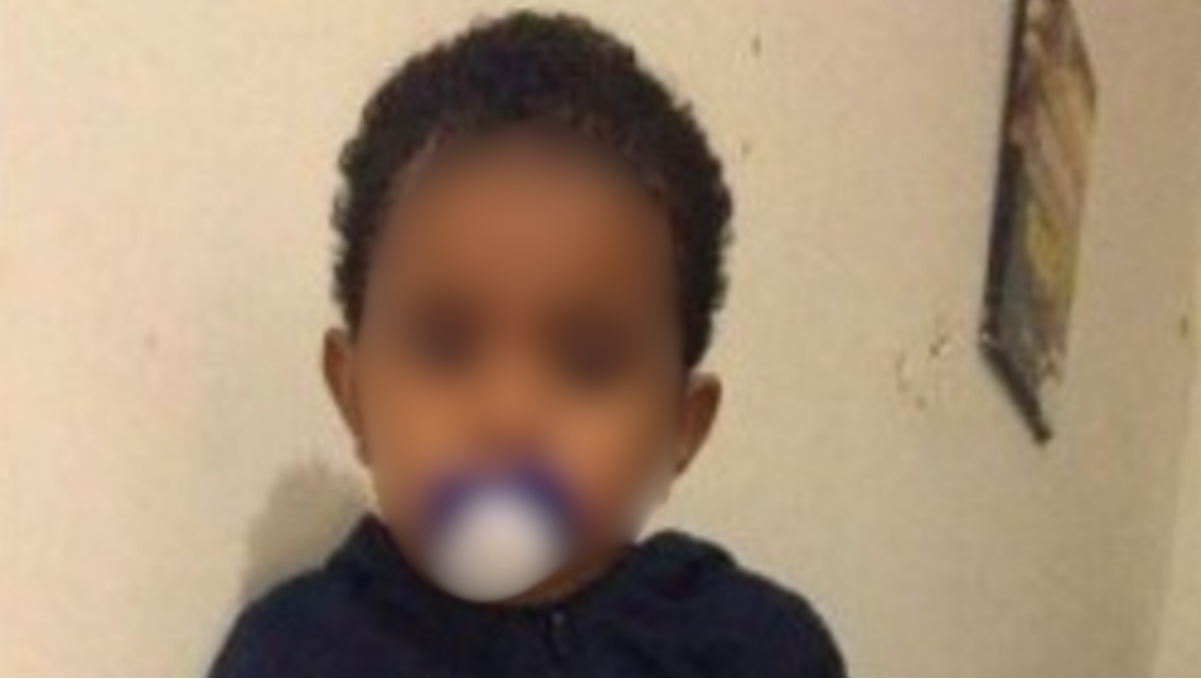 Mãe e padrasto são julgados pela morte de menino de 2 anos em Maceió