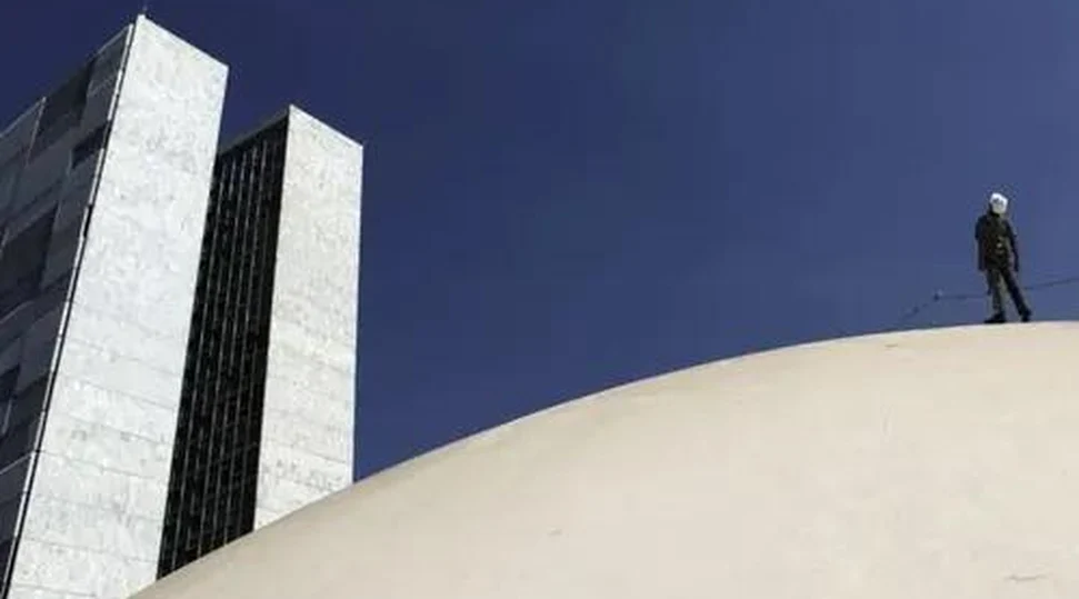 Mais de 60% dos eleitos para o Congresso são milionários, aponta TSE