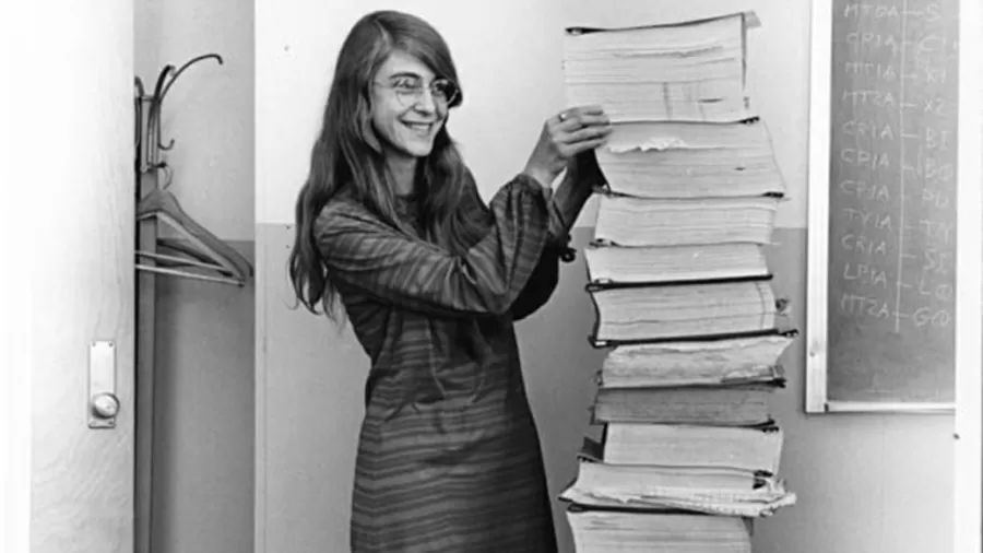 Margaret Hamilton, pioneira do software da missão Apollo, morre aos 90 anos