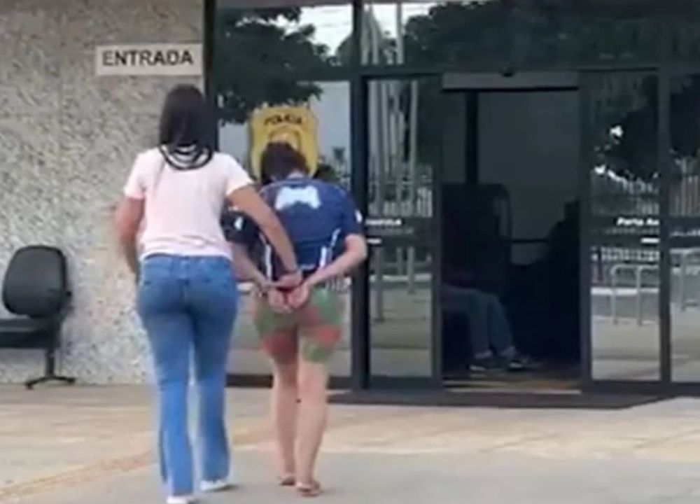Mulher que matou o filho de 2 anos por ser parecido com pai é presa após um ano foragida