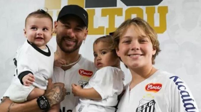 Neymar fala sobre criação dos filhos
