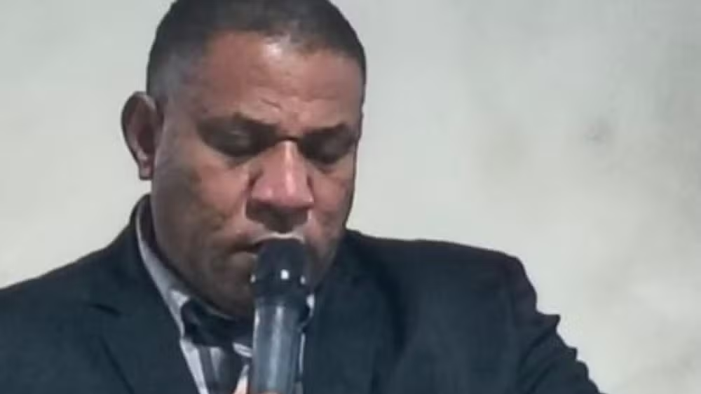 Pastor é morto a tiros dentro de igreja evangélica no RS