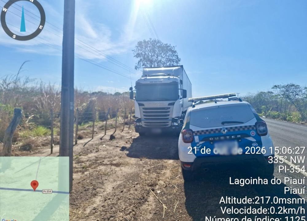 Polícia Militar recupera caminhão com restrição de roubo na PI-354, entre Olho D’Água e Lagoinha do Piauí