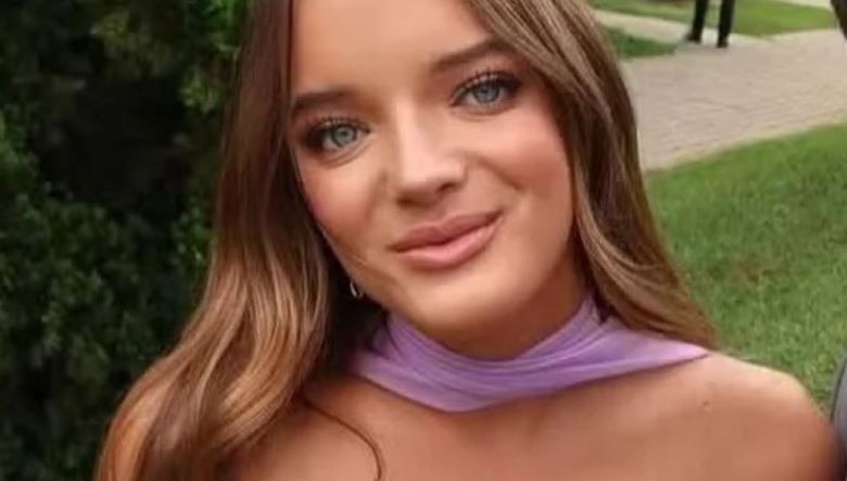 Rafaella Justus vota pela primeira vez e compartilha momento