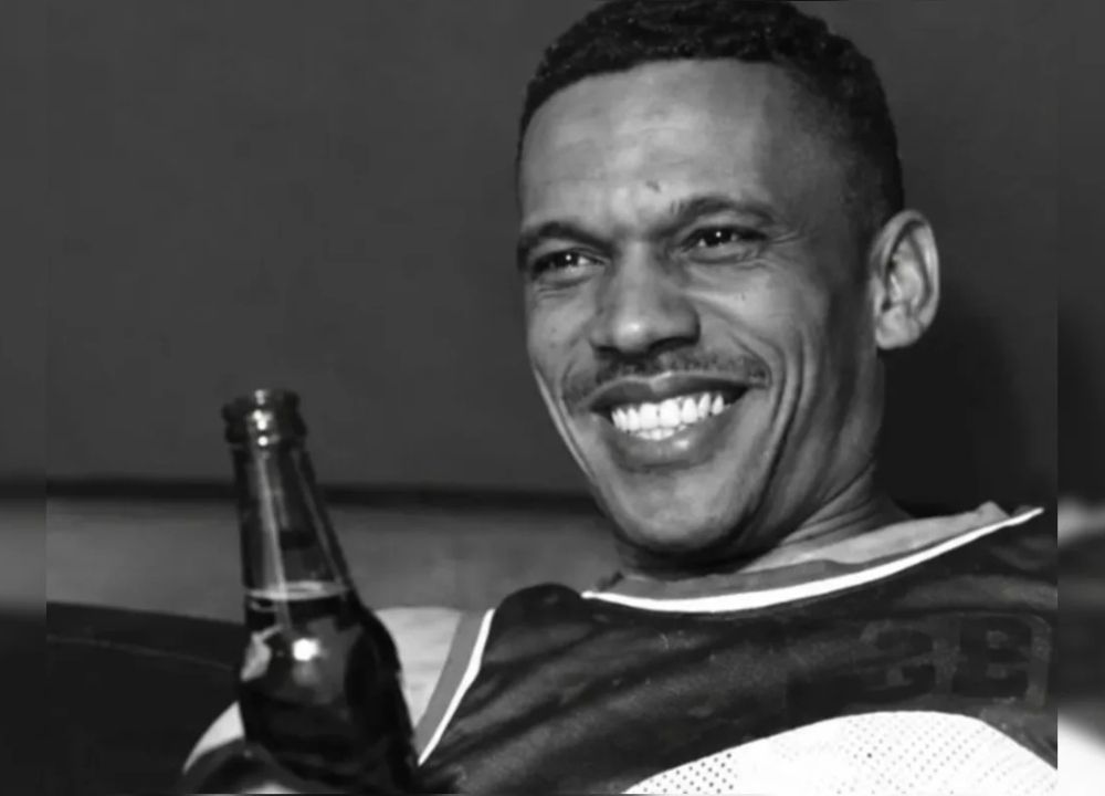 Rapper de 45 anos morre na garagem de casa após troca de tiros com a PMGO