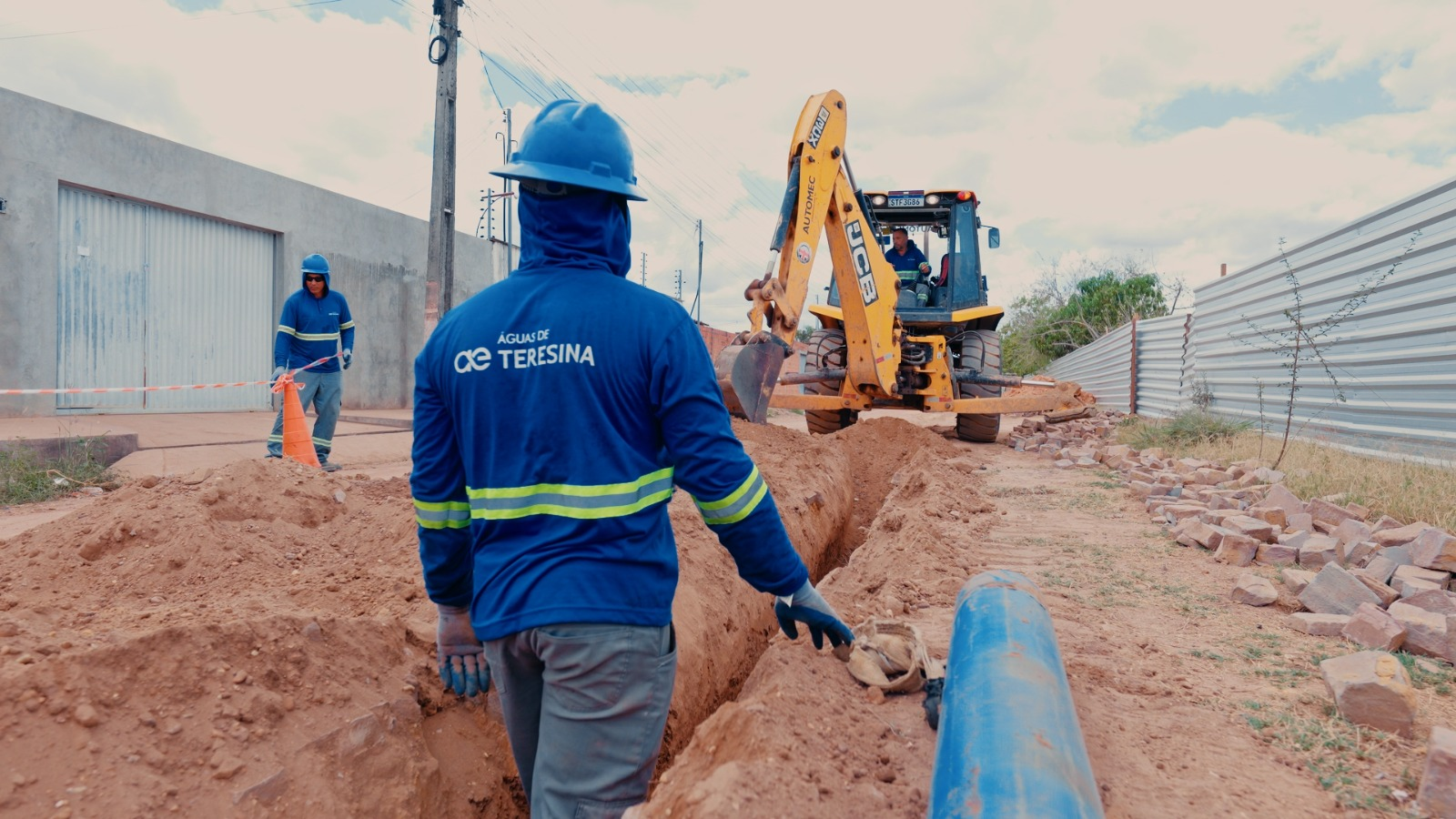 Teresina terá reforço no abastecimento de água com aumento de 300 mil litros por hora para atender demanda do B-R-O Bró
