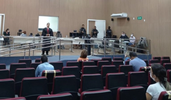 Tribunal