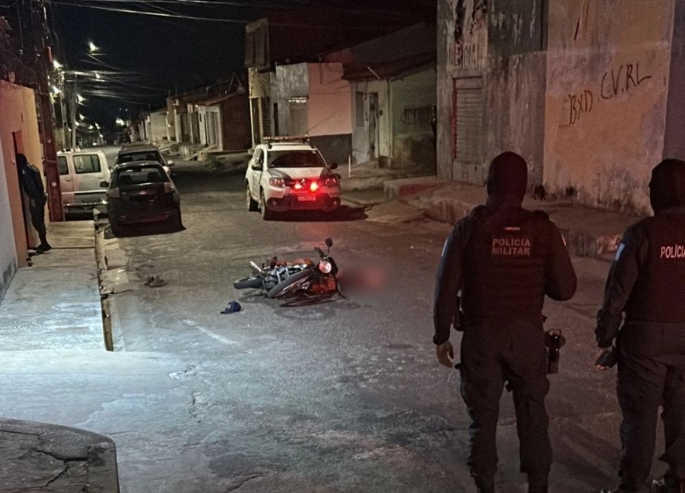Vigilante de 66 anos é morto a tiros durante trajeto de moto na zona Sul de Teresina