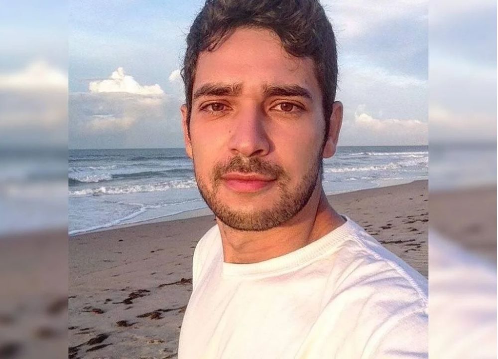 Celular de professor espancado e morto em parada do DF será periciado