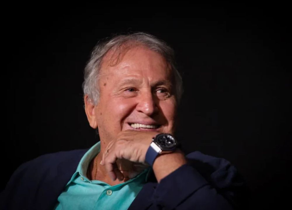 Zico se emociona com filme sobre carreira: “Chorei mais que o normal”