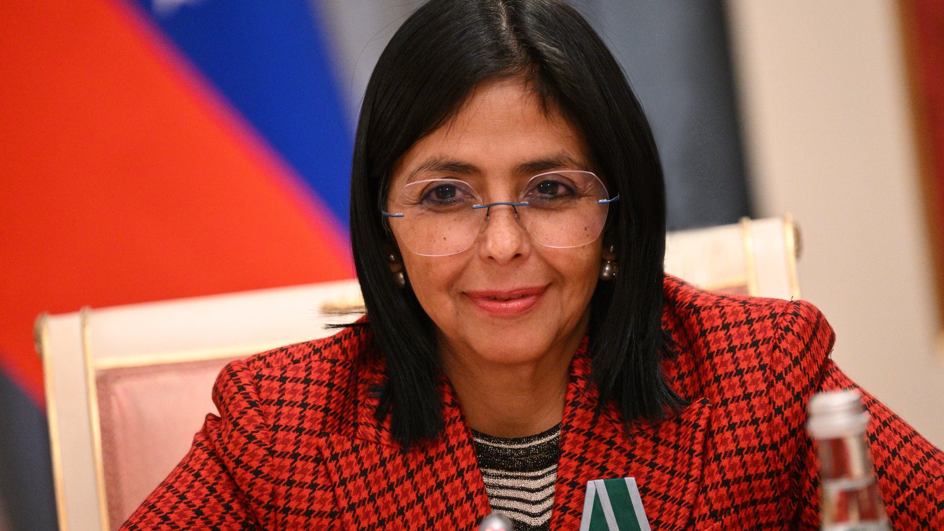 Presidente da Venezuela anuncia aumento responsável de salários a partir de maio