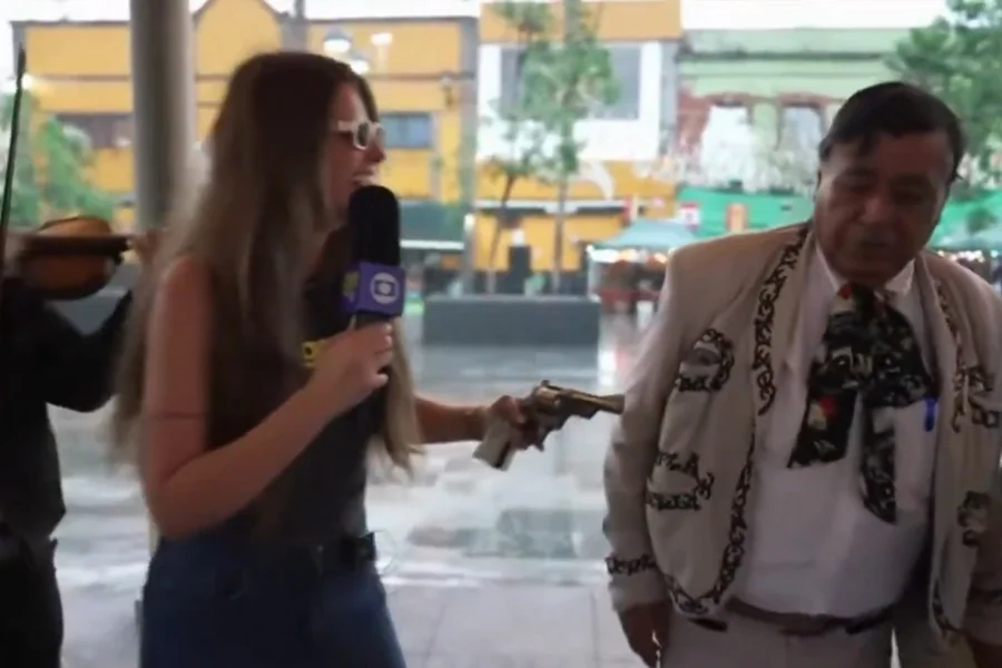 A repórter Sofia Miranda, da GE TV, protagonizou um momento inusitado durante a cobertura da Copa do Mundo 2026