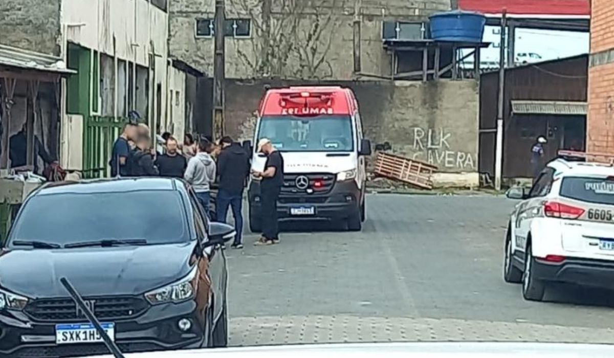 Adolescente que foi morto em confronto é suspeito de esfaquear motorista em Blumenau