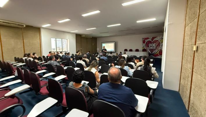 Curso capacita médicos da Atenção Básica para ampliar oferta de acupuntura no SUS
