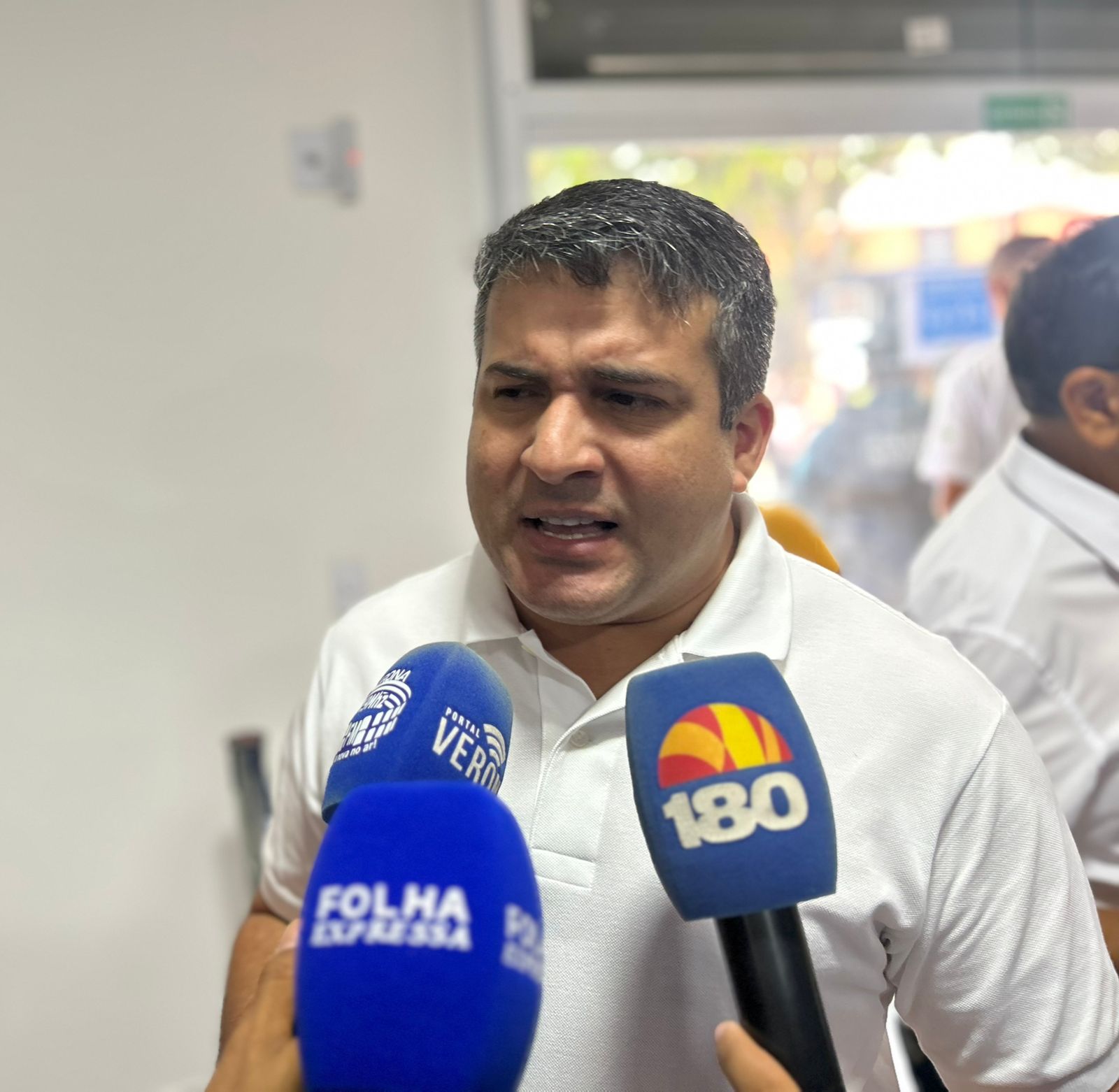 Deolindo Moura destaca conquista histórica durante inauguração do Restaurante Popular do Promorar