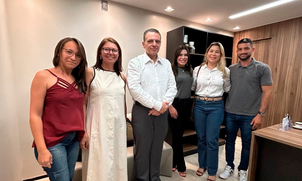 Deputado Gessivaldo Isaías recebe voluntários e avança na criação da Associação das Mães de Pessoas Surdas