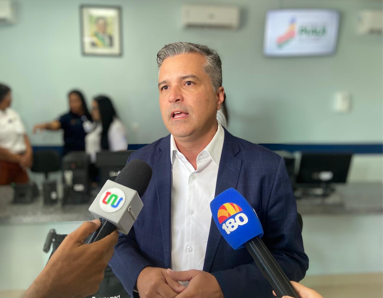 Dr. Vinicius