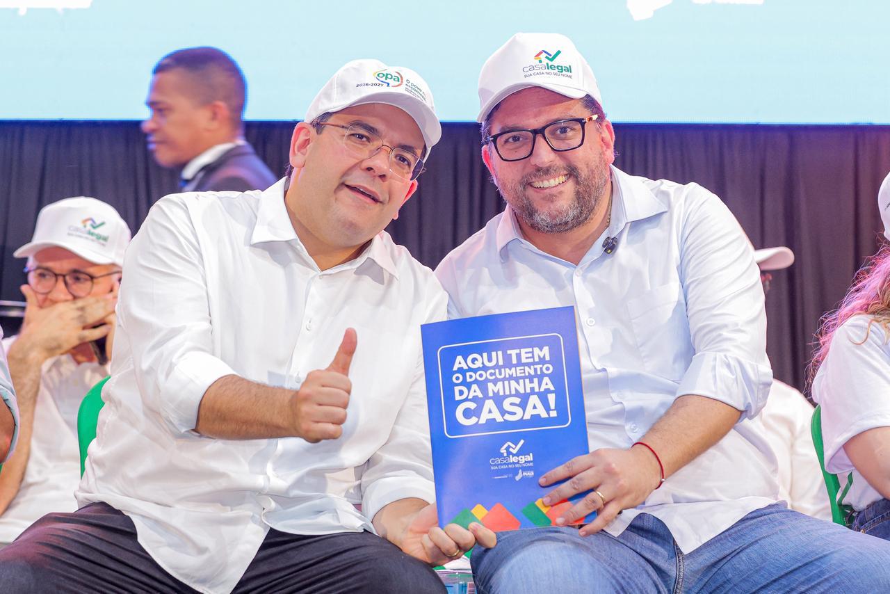 Governo do Estado entrega mais de 2 mil registros de imóveis a famílias de Teresina em solenidade no bairro Bela Vista nesta terça (30)