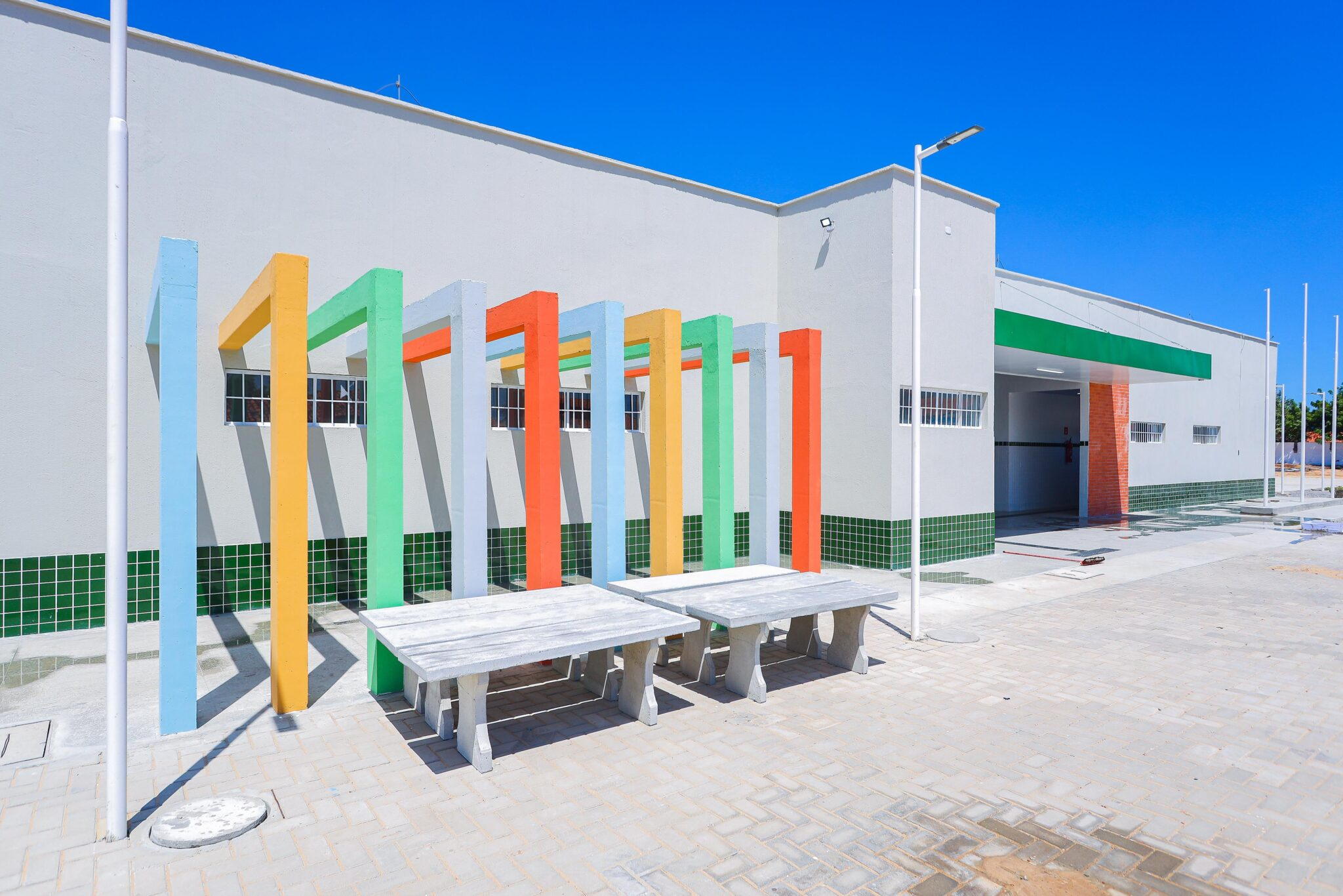 Governo do Piauí leva ensino integral a 16 escolas de Parnaíba e irá reformar campus da Uespi