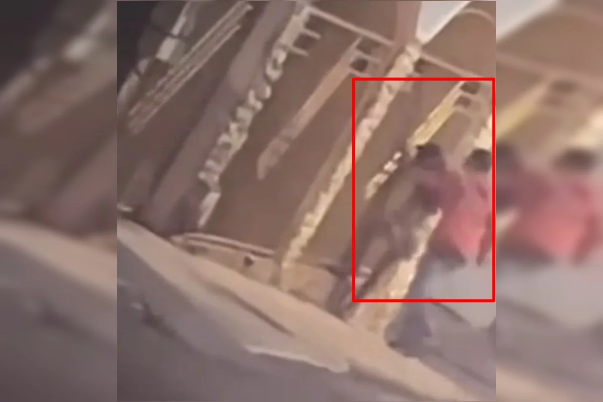 Homem acusa vizinha de furto e a espanca na porta de casa em GO
