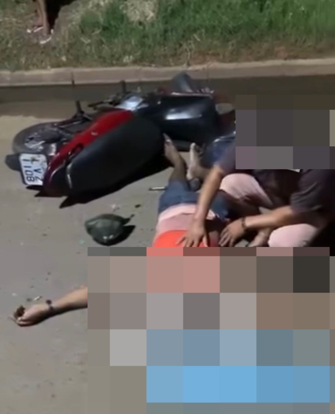 Idoso é encaminhado ao hospital após queda de moto no Piauí
