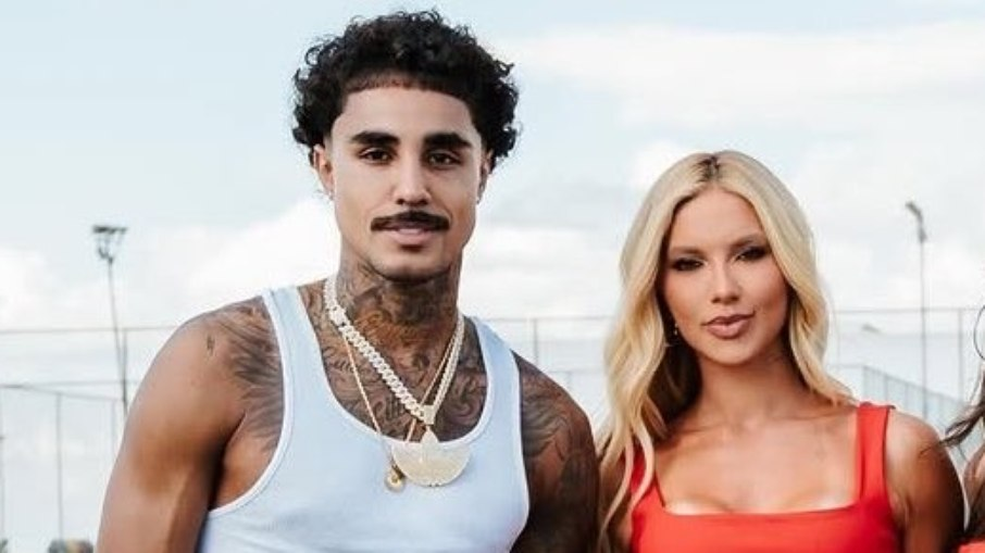MC Livinho e Virginia Fonseca deixam de se seguir após postar vídeo juntos.
