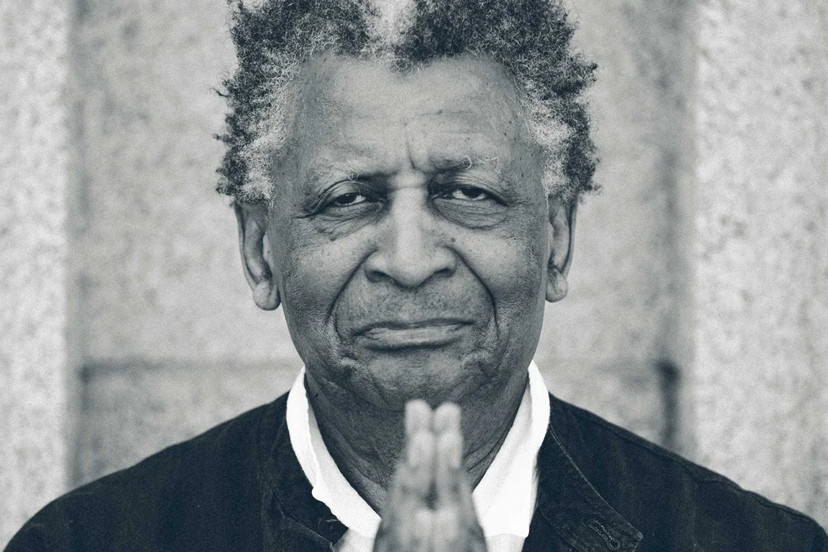Morre Abdullah Ibrahim, pianista que marcou a luta contra o apartheid