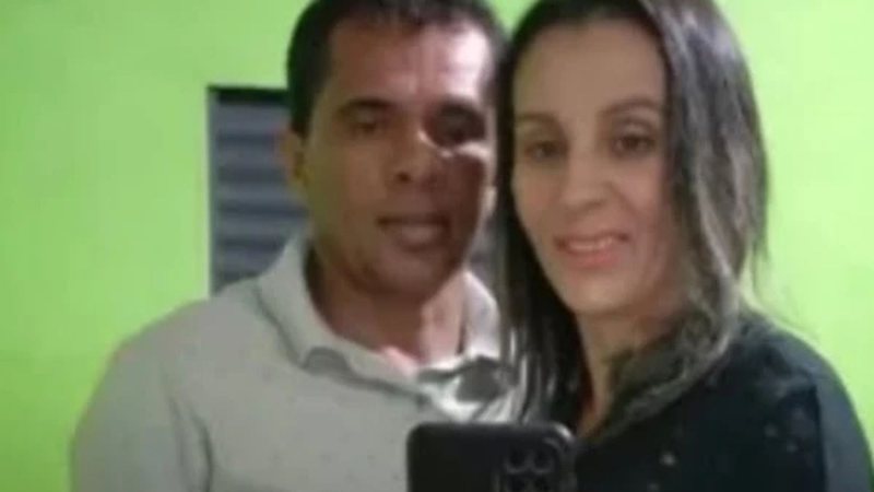 Mulher é morta a tiros pelo ex-namorado dentro de ônibus um mês após terminar o relacionamento