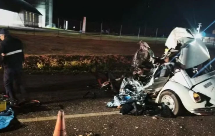 Pais reconhecem carro em acidente na PR-239 e descobrem morte do próprio filho