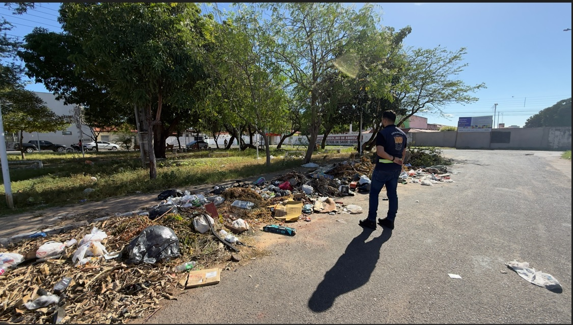 Programa Lixo Zero intensifica fiscalização em pontos de descarte irregular de resíduos em Teresina