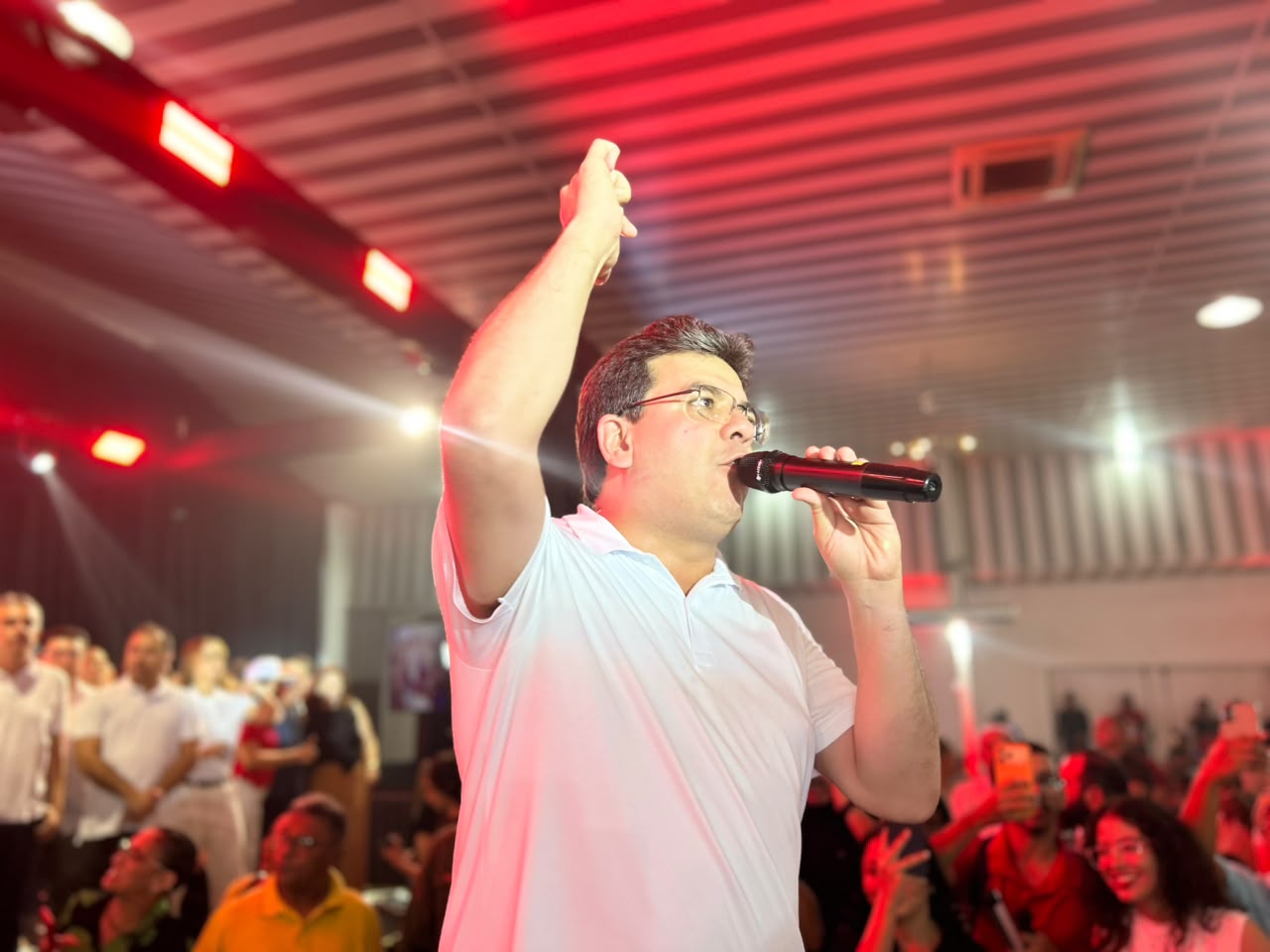 Rafael Fonteles no lançamento da plataforma colaborativa