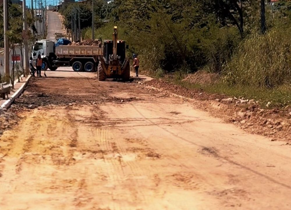 SDU Sul inicia obras de recuperação da Avenida José Soares, no bairro Angelim