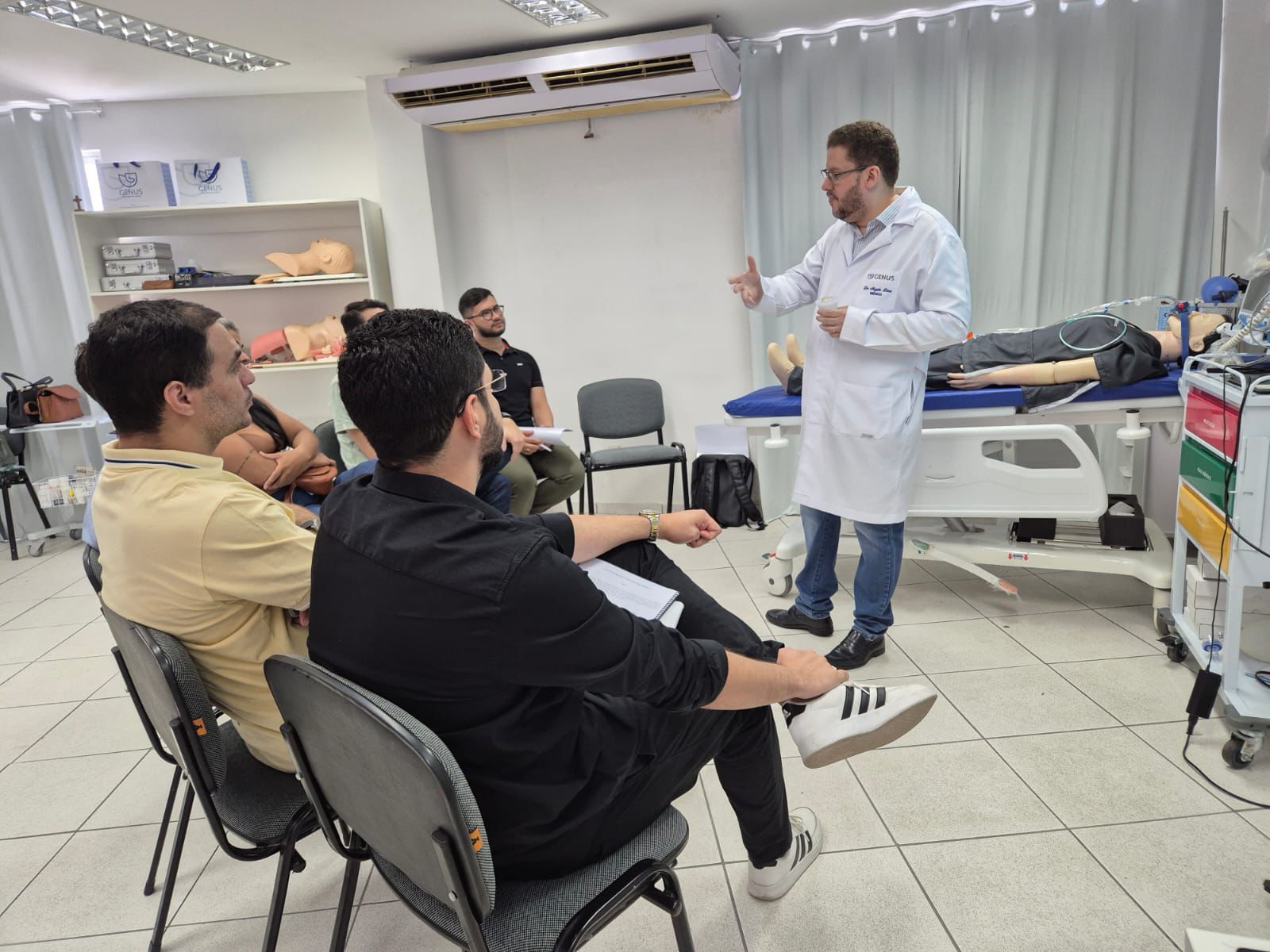 Sesapi capacita médicos para diagnóstico de morte encefálica e foca em transplantes