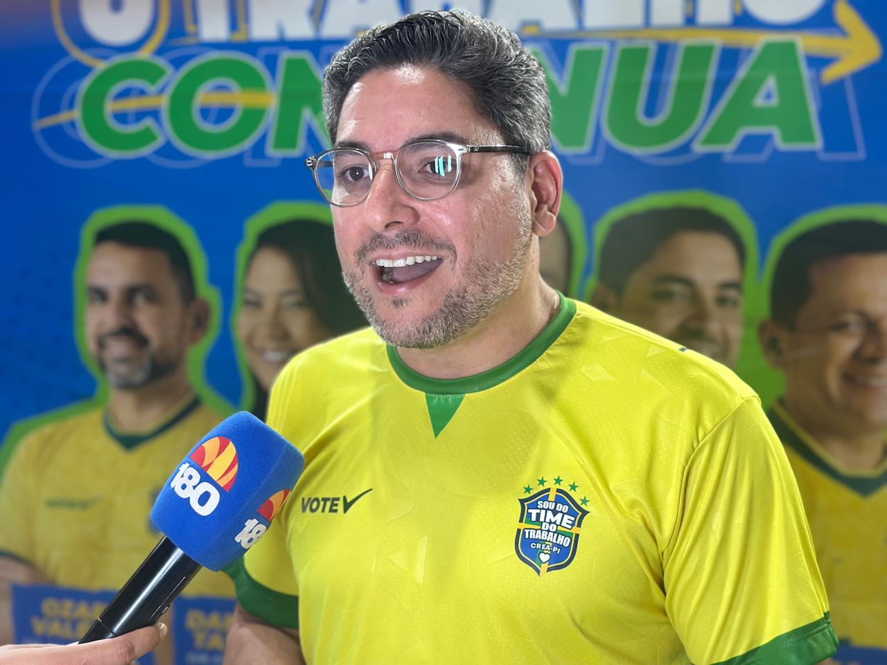 Andrei Costa, CREA