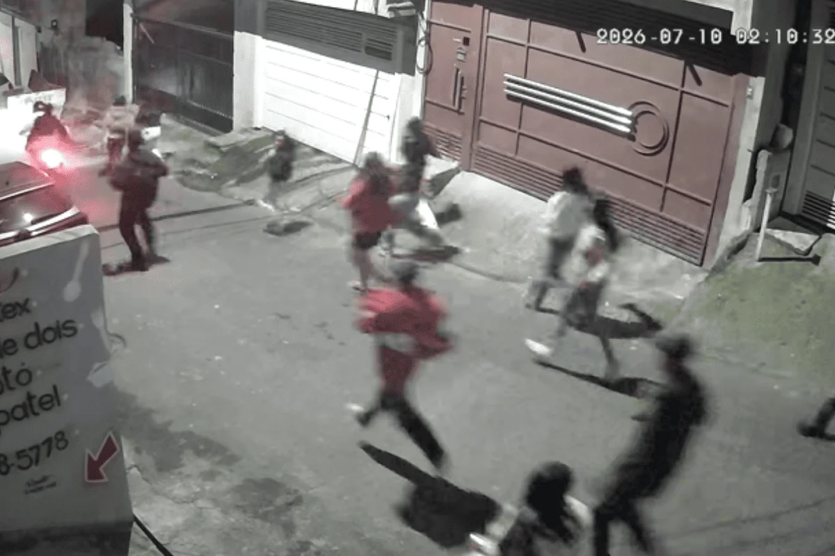 Dispersão de baile funk em Osasco tem correria e tiros para o alto.