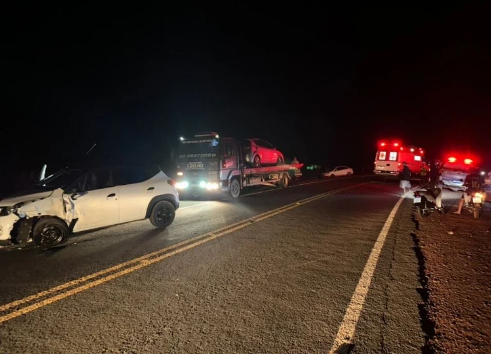 Grave acidente entre carro e moto deixa motociclista ferido na PI-245, entre Itainópolis e Vera Mendes