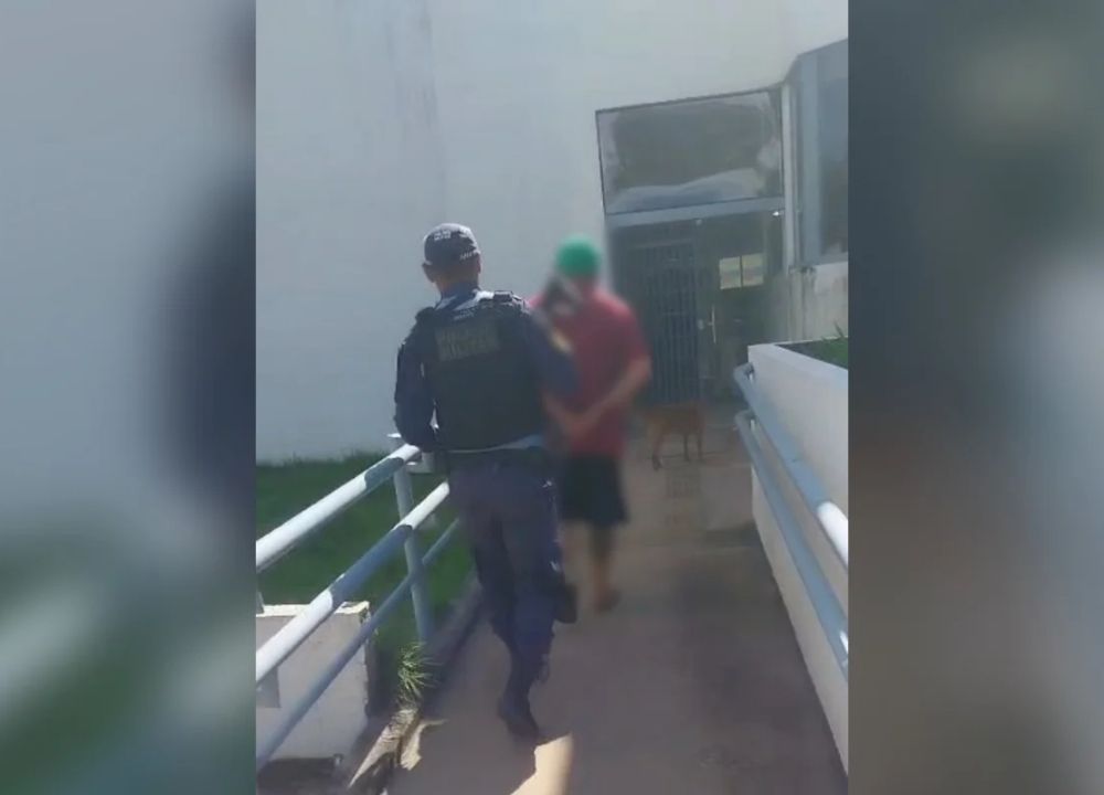 Homem atira na nuca de adolescente ao achá-lo sozinho com sua filha