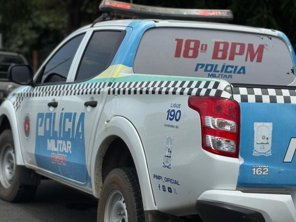 Homem é assassinado a golpes de faca em via pública após desentendimento em Água Branca