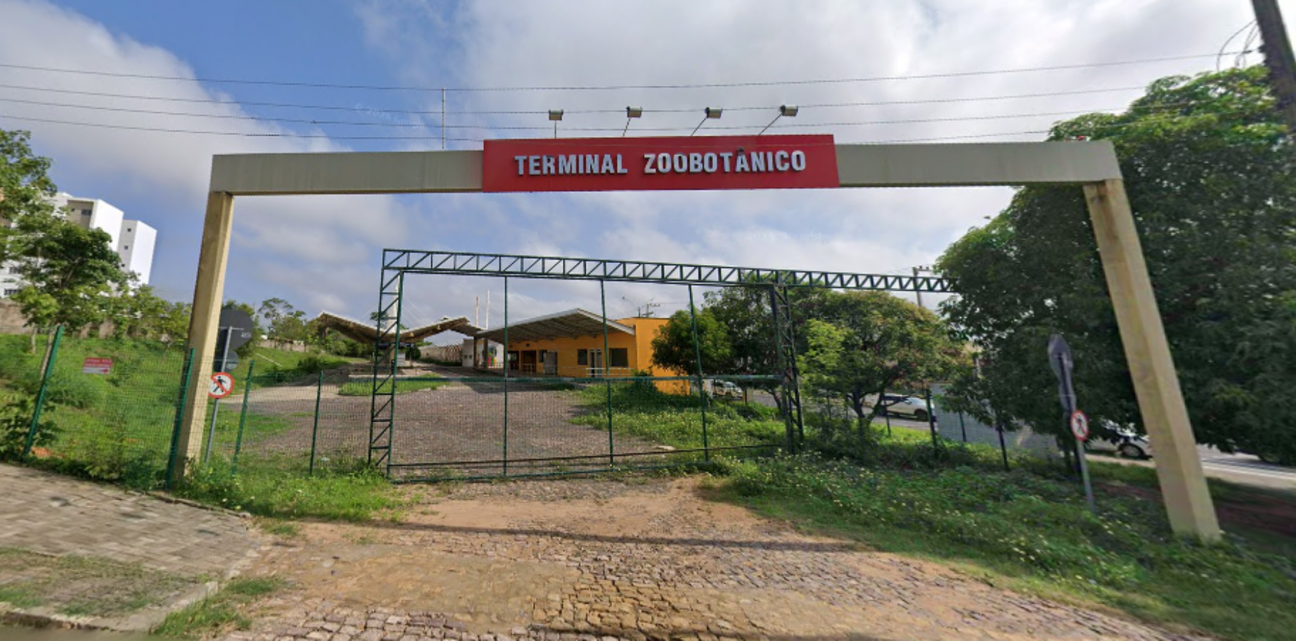 Homem é encontrado morto em frente ao Terminal Zoobotânico na zona leste de Teresina